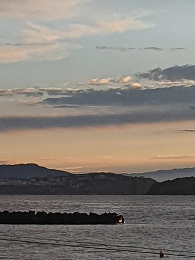 이스키아 La Finestra Sul Mare B&B 외부 사진